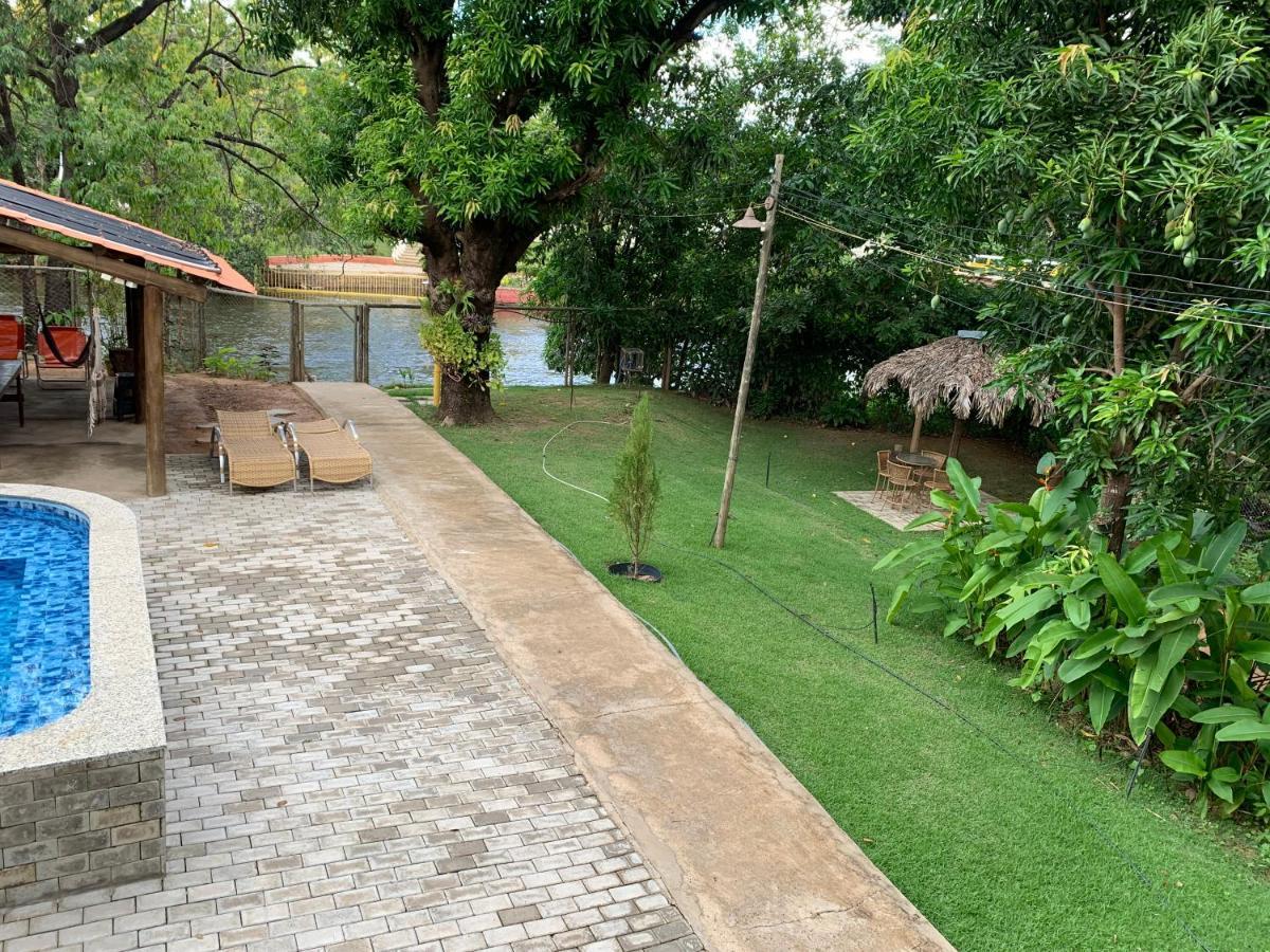 Suite Rio De Ondas 1 Barreiras  Exterior foto